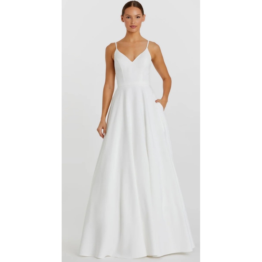 White V-Neck A-Line Formal Gown with Spaghetti Straps Floor Length